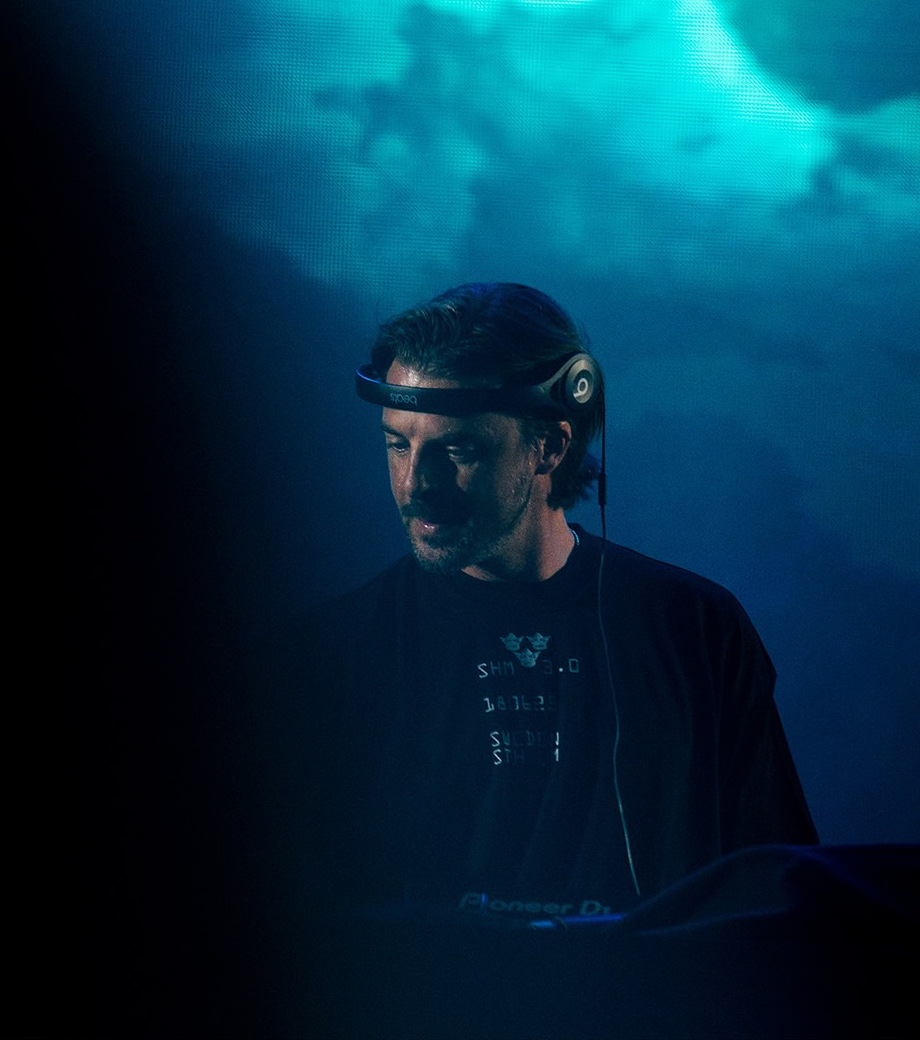 Axwell